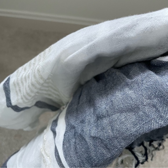 H&M Women’s Blue Striped Cotton Scarf - Picture 7 of 13